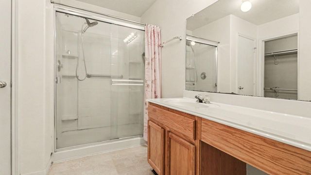 7826 Chervil Lane, Baytown, TX 77521