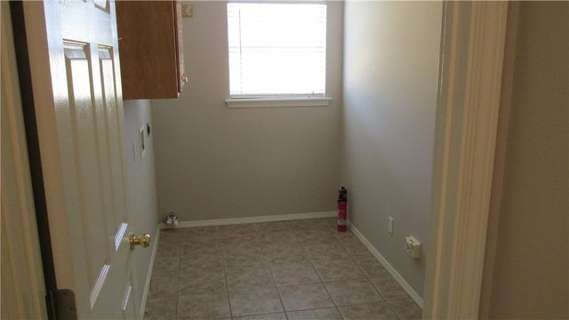 1902 SW Spruce Road, Bentonville, AR 72712