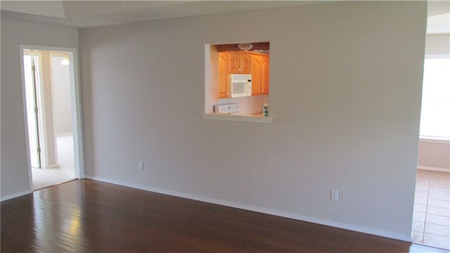 1902 SW Spruce Road, Bentonville, AR 72712