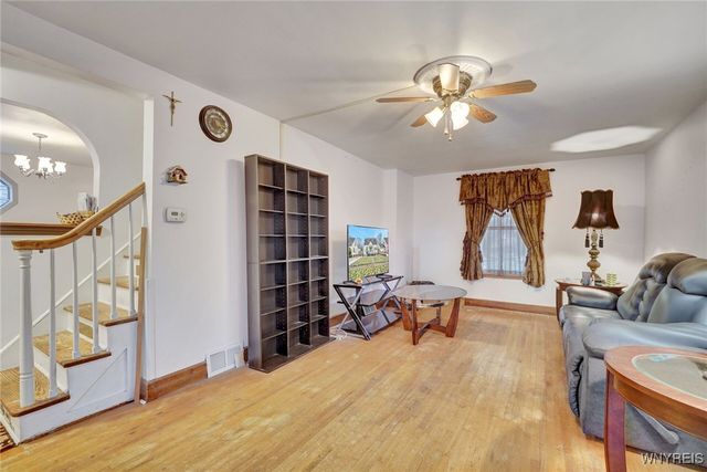 115 Southern Parkway, Cheektowaga, NY 14225