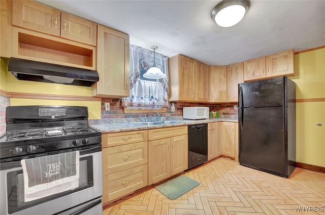 115 Southern Parkway, Cheektowaga, NY 14225