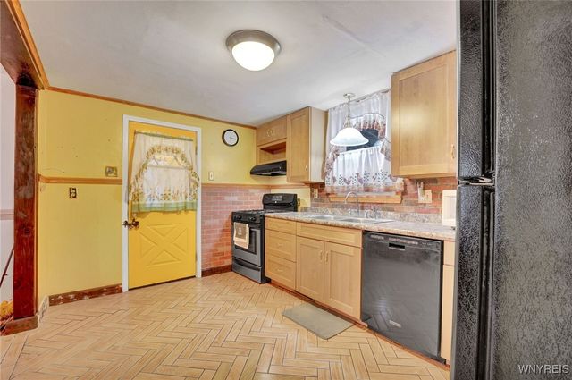 115 Southern Parkway, Cheektowaga, NY 14225