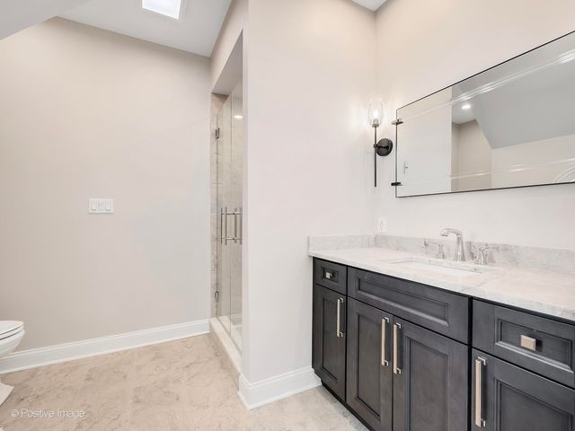 20 Natoma Drive, Oak Brook, IL 60523