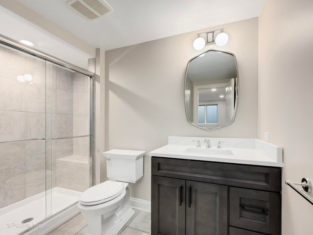 20 Natoma Drive, Oak Brook, IL 60523