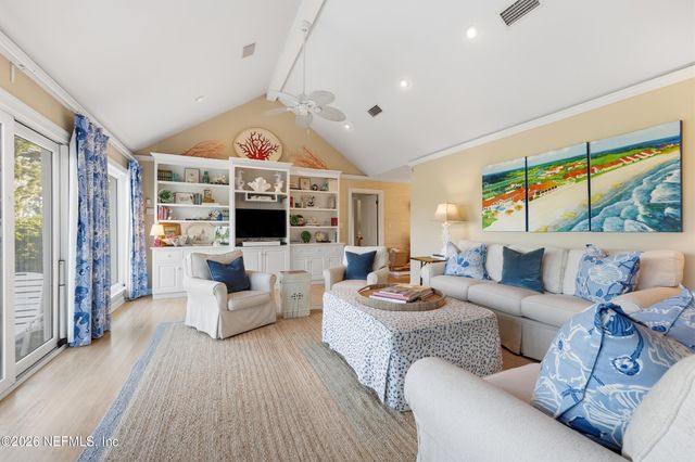 90 SAN JUAN Drive, Ponte Vedra Beach, FL 32082