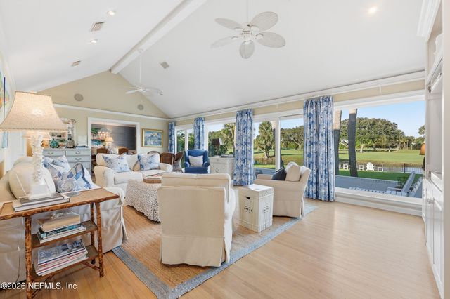 90 SAN JUAN Drive, Ponte Vedra Beach, FL 32082