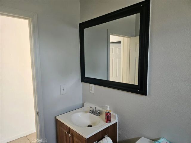 2438 E 114th, Los Angeles, CA 90059