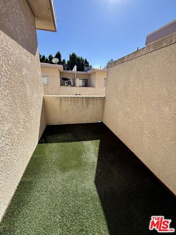 10215 Variel Avenue 25, Chatsworth (los Angeles), CA 91311