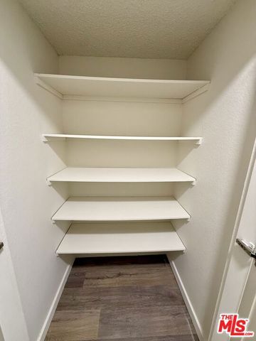 10215 Variel Avenue 25, Chatsworth (los Angeles), CA 91311