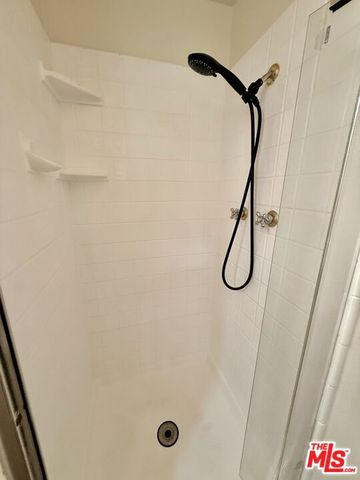 10215 Variel Avenue 25, Chatsworth (los Angeles), CA 91311