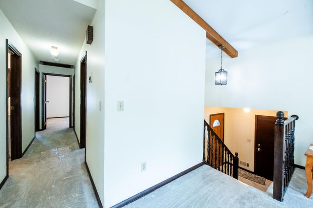 8106 Groveland Road, Mounds View, MN 55112