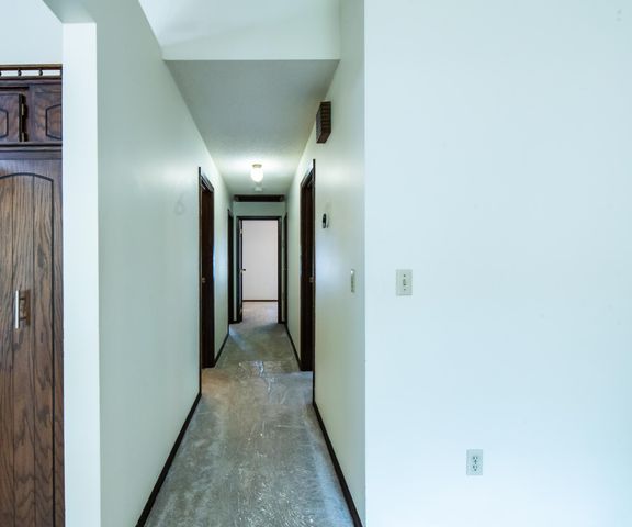 8106 Groveland Road, Mounds View, MN 55112