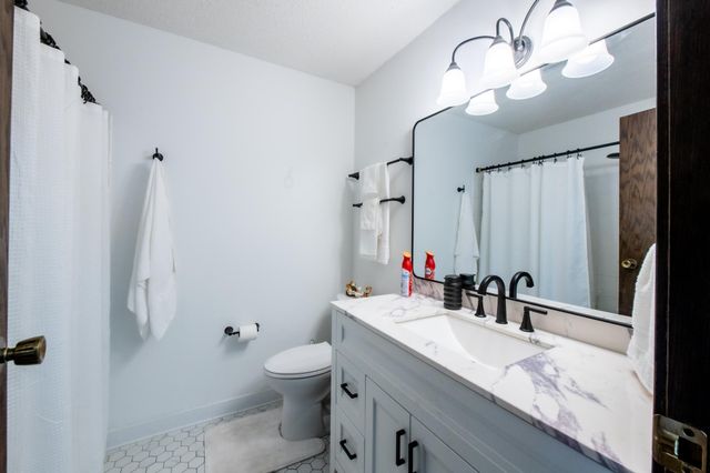 8106 Groveland Road, Mounds View, MN 55112