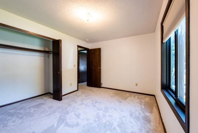 8106 Groveland Road, Mounds View, MN 55112