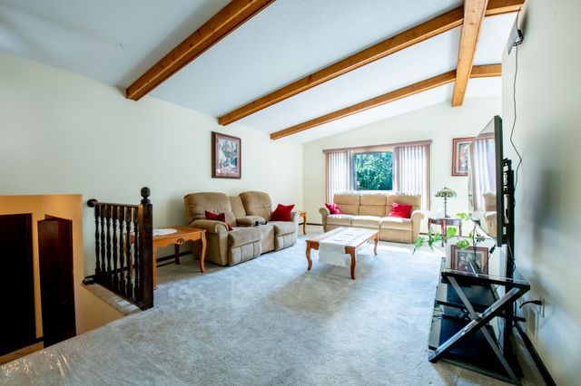 8106 Groveland Road, Mounds View, MN 55112