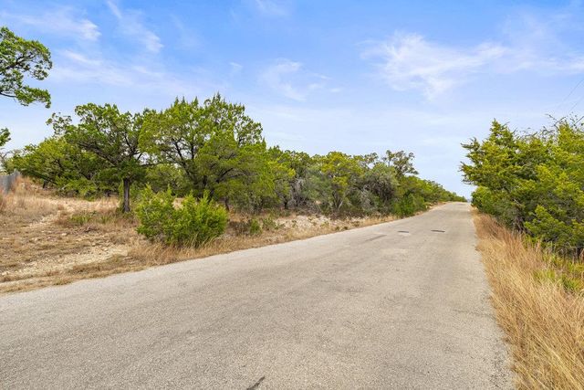 1216 Overland Stage RD, Dripping Springs, TX 78620