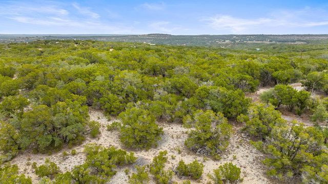 1216 Overland Stage RD, Dripping Springs, TX 78620