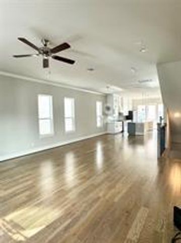 1315 W 24th Street B, Houston, TX 77008