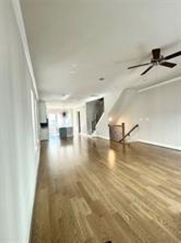 1315 W 24th Street B, Houston, TX 77008