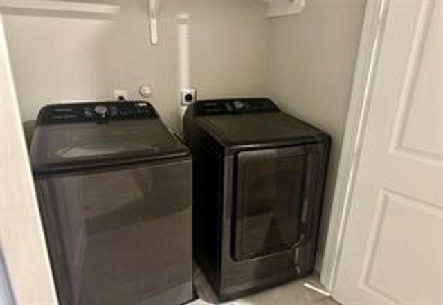 1315 W 24th Street B, Houston, TX 77008