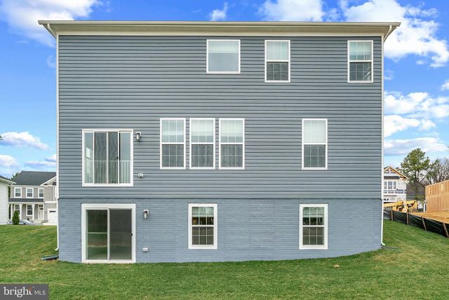 8 COMES RIDGE CT, Rosedale, MD 21237