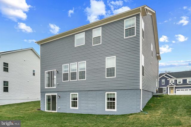 8 COMES RIDGE CT, Rosedale, MD 21237