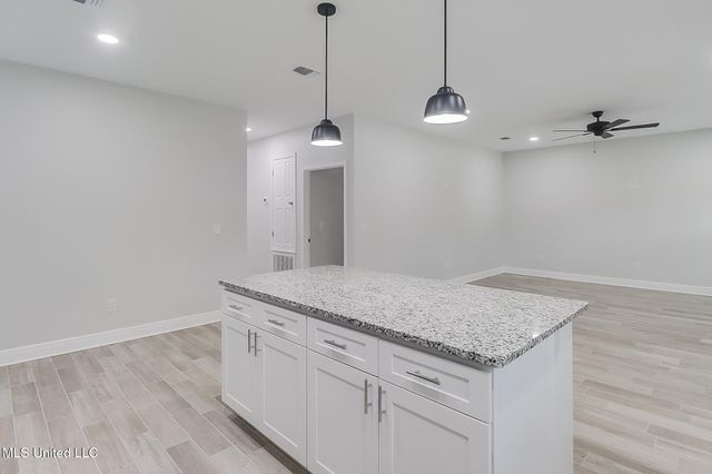 3121 Seahorse Road, Gautier, MS 39553