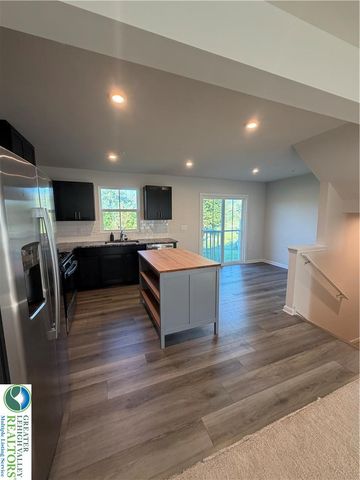 2126 Cross Country Road, Northampton Boro, PA 18067