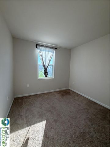 2126 Cross Country Road, Northampton Boro, PA 18067