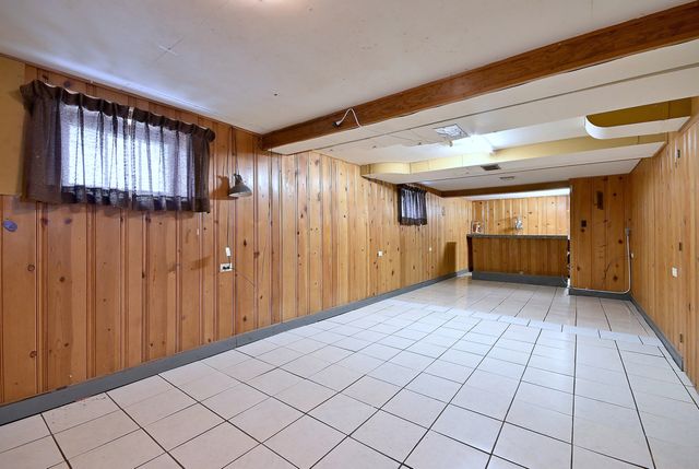 322 S WALNUT Street, Bensenville, IL 60106