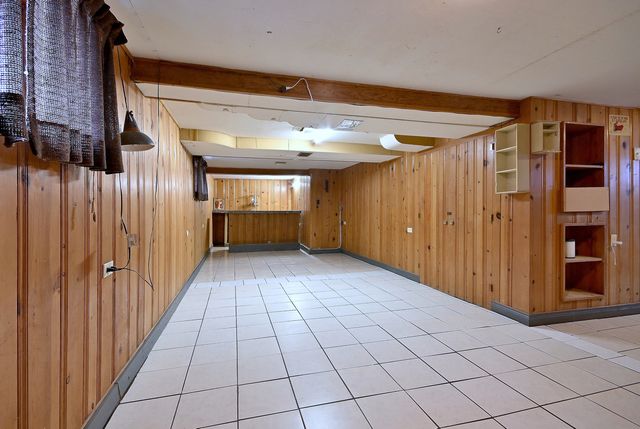 322 S WALNUT Street, Bensenville, IL 60106