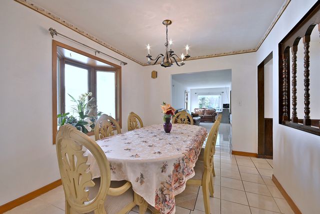 322 S WALNUT Street, Bensenville, IL 60106