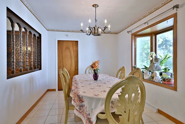 322 S WALNUT Street, Bensenville, IL 60106