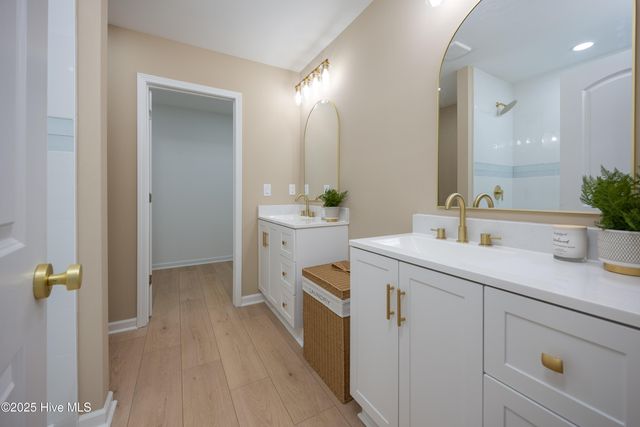 302 S West Street, Roseboro, NC 28382