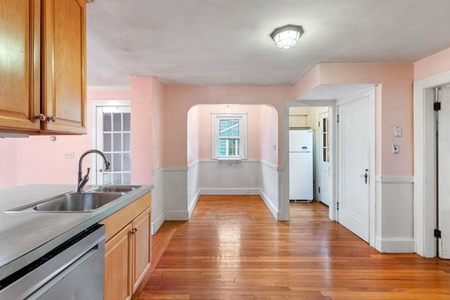 45 Longview Road, Reading, MA 01867