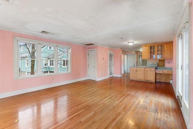 45 Longview Road, Reading, MA 01867