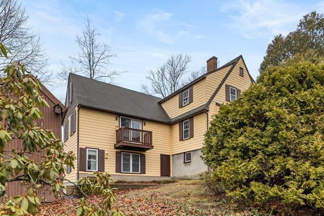 45 Longview Road, Reading, MA 01867
