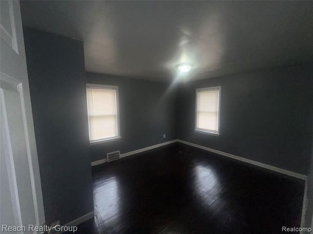 16206 Littlefield Street, Detroit, MI 48235