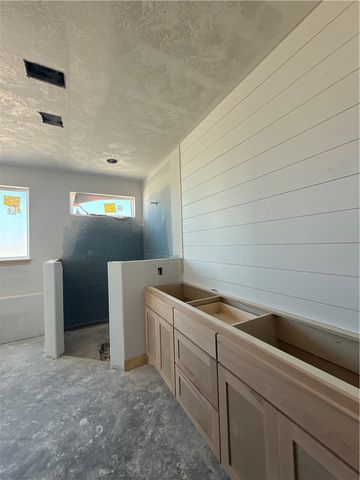 6423 Scenic View Trail, Bryan, TX 77808