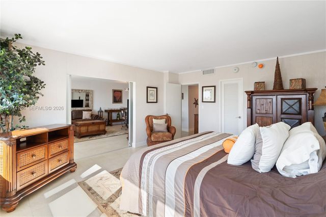 2100 S OCEAN DR 11J, Fort Lauderdale, FL 33316