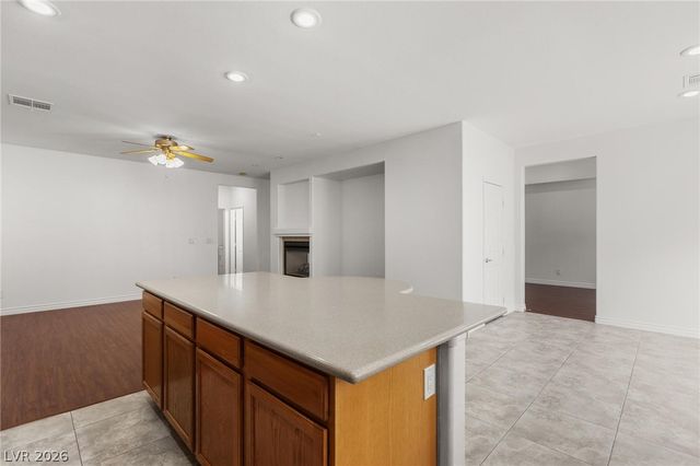 9123 Weeping Hollow Avenue, Las Vegas, NV 89178