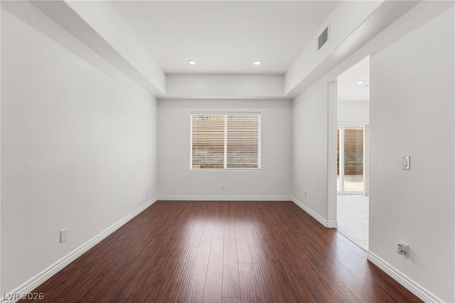 9123 Weeping Hollow Avenue, Las Vegas, NV 89178