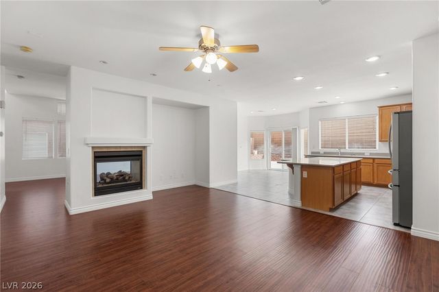 9123 Weeping Hollow Avenue, Las Vegas, NV 89178