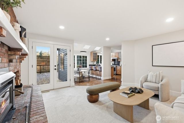 1526 7th Street, Kirkland, WA 98033