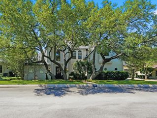 1806 Far Niente, San Antonio, TX 78258