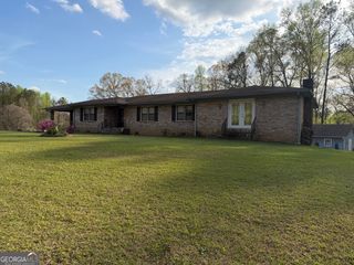 626 W Main Street, Hogansville, GA 30230