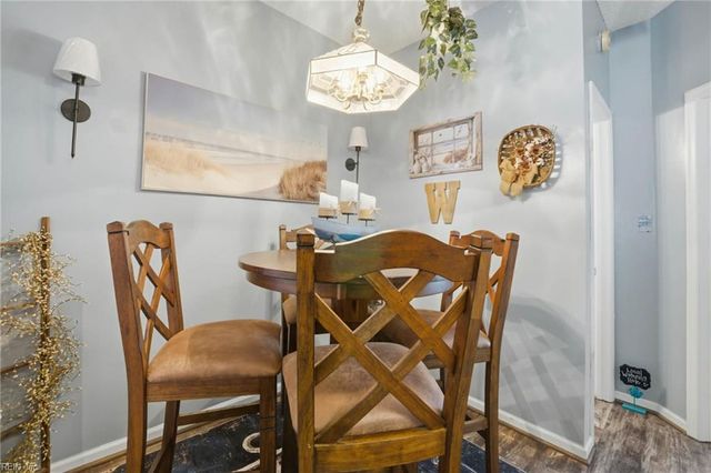 867 Little Bay Ave Apt 3, Norfolk, VA 23503