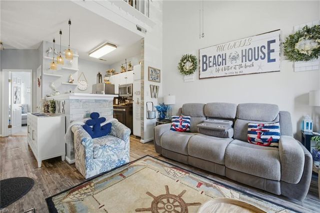 867 Little Bay Ave Apt 3, Norfolk, VA 23503
