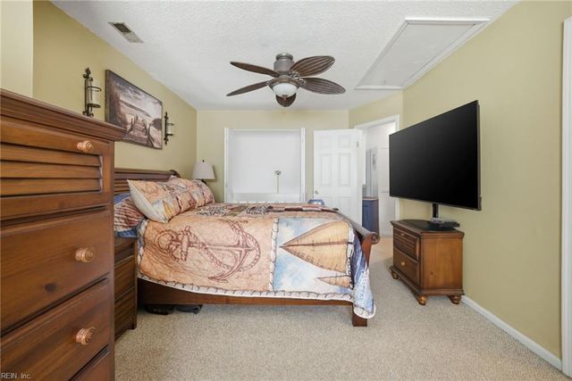 867 Little Bay Ave Apt 3, Norfolk, VA 23503