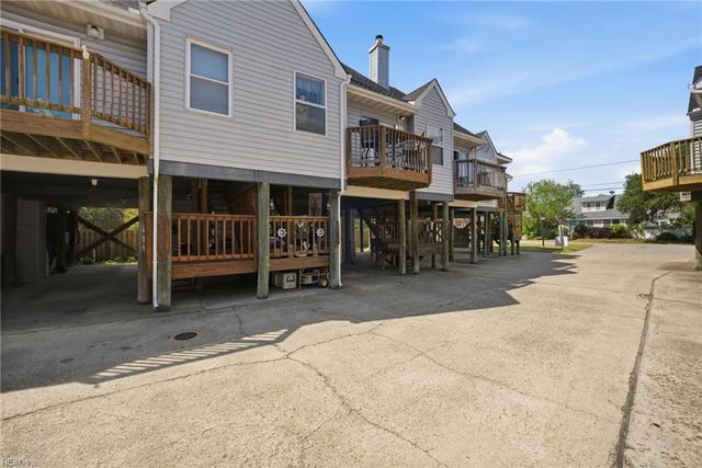 867 Little Bay Ave Apt 3, Norfolk, VA 23503